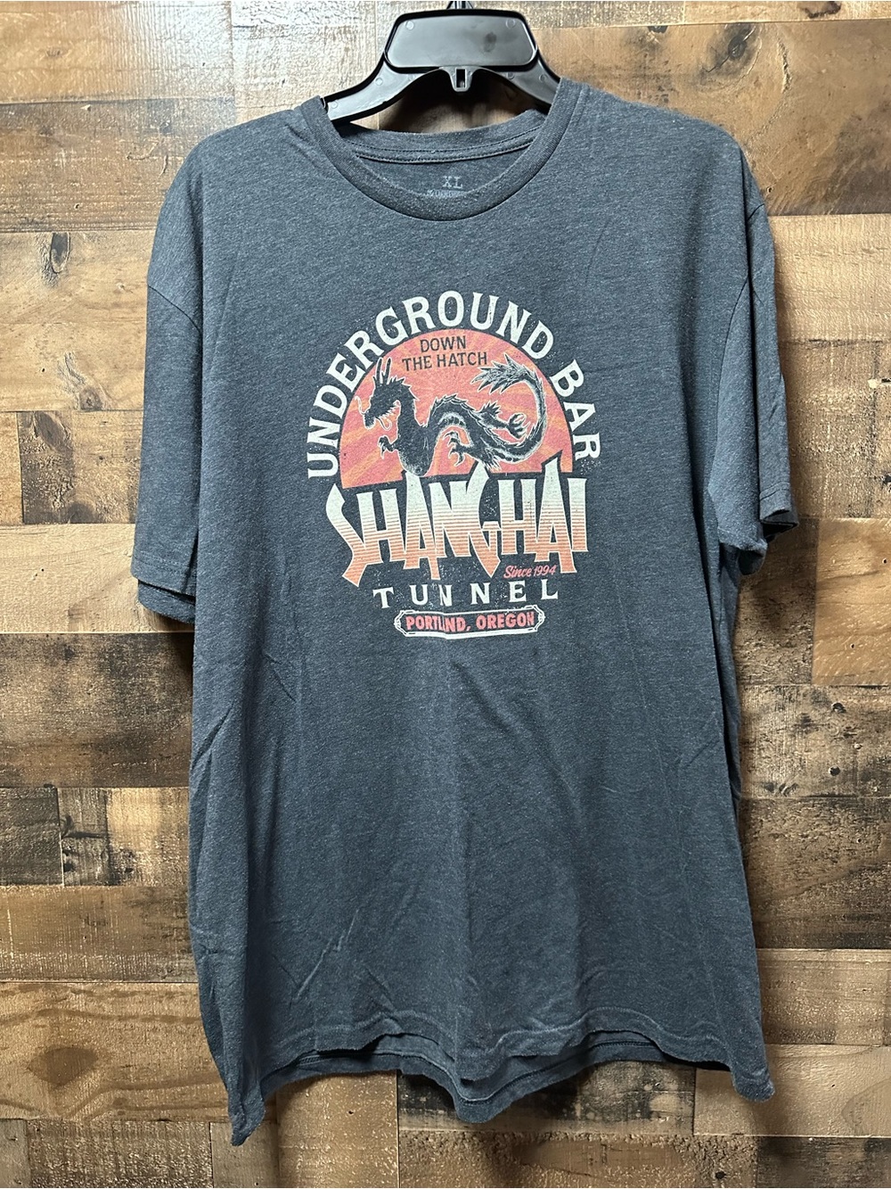 Dive Bar Underground Shanghai Tunnel Portland Oregon T-Shirt XL Gray